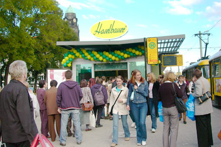 Haselbauer auf dem Dresdner Striezelmarkt Haselbauer auf dem Dresdner Striezelmarkt